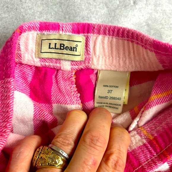 L.L. Bean 3T Pink Plaid Cargo Pants, EUC, 15% off w 2+ bundle, ofrswelcome - Picture 4 of 5
